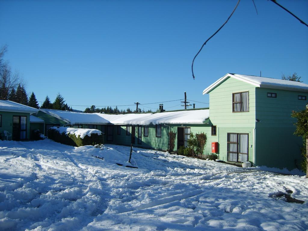 Forest Peak Motel Ханмер Спрингс Екстериор снимка